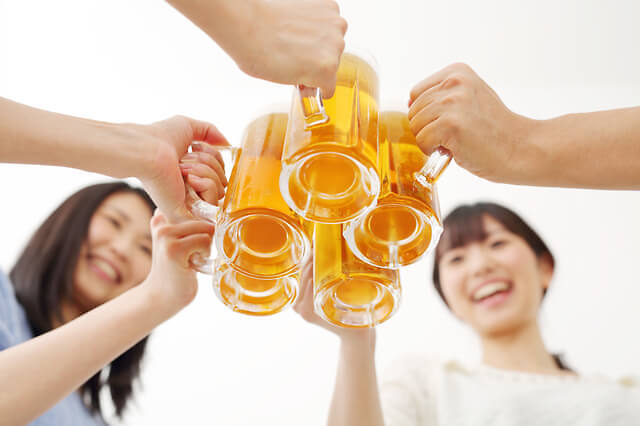 【ダイエットお悩み相談室】ダイエット中でもお酒は飲んでもいいですか？