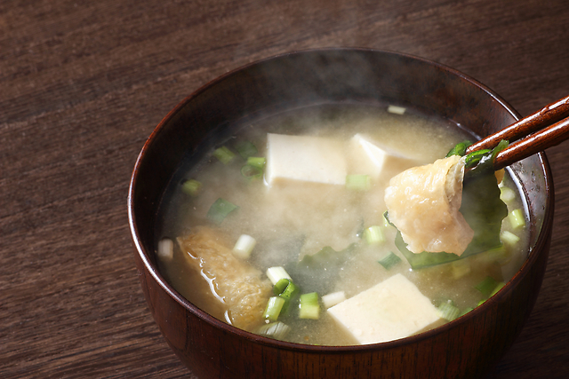 【さらに美味しく】味噌の豆知識とシーン別おすすめ味噌汁3選